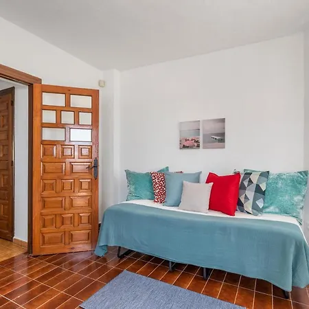 Beautiful House With Sea Views And Private Pool シャレー トレビエハ